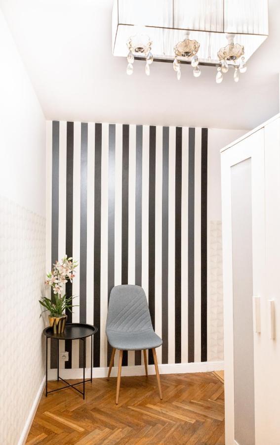 Clicktheflat Old Town Apart Rooms วอร์ซอ ภายนอก รูปภาพ